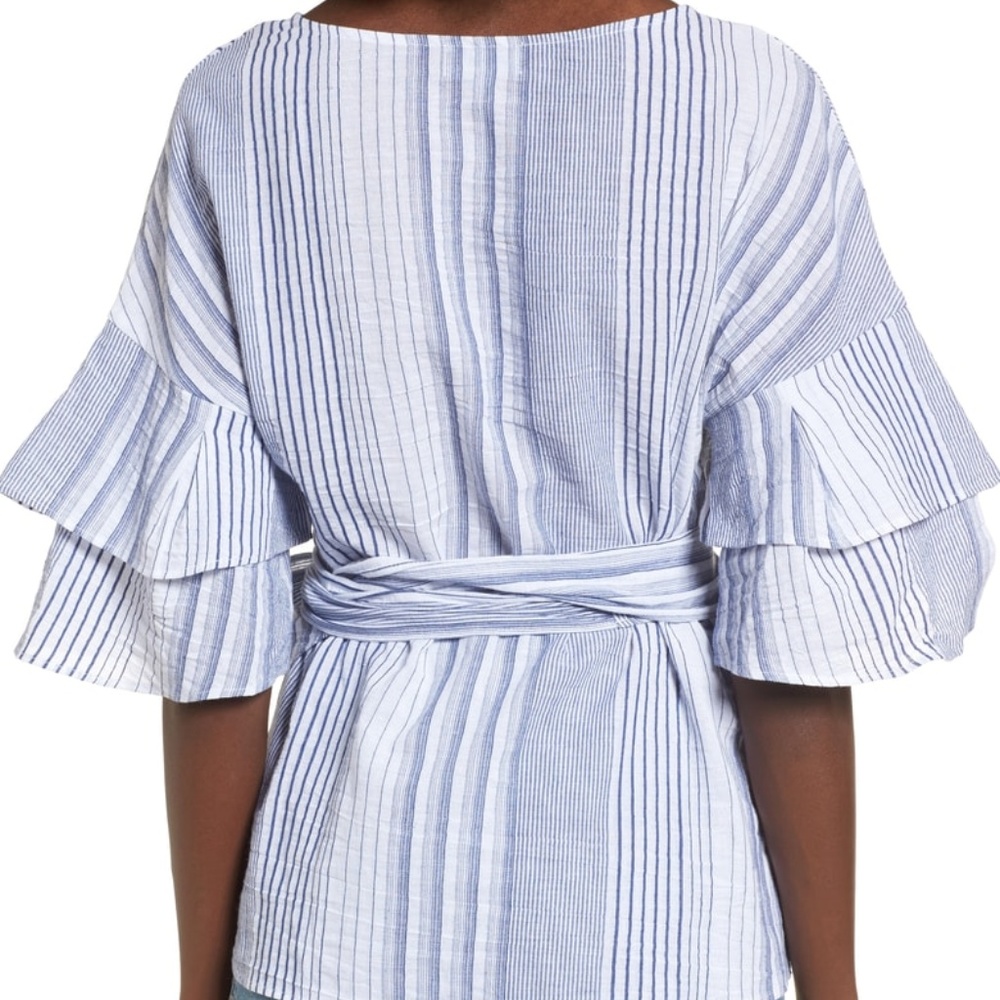 SOCIALITE Tier Sleeve Wrap Top - Picture 3 of 8